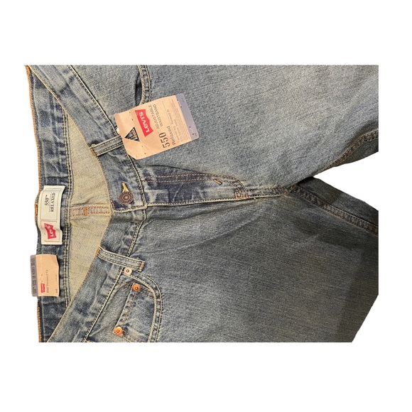 Levi’s Men 550 Relaxed Fit Jeans - Picture 4 of 6